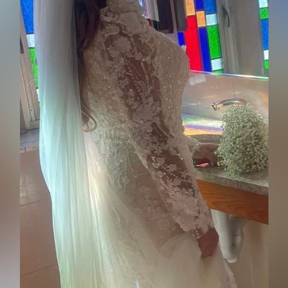 CASABLANCA BRIDAL 2476 Style Lauren in Champagne/Ivory Size 14 - Picture 8 of 8